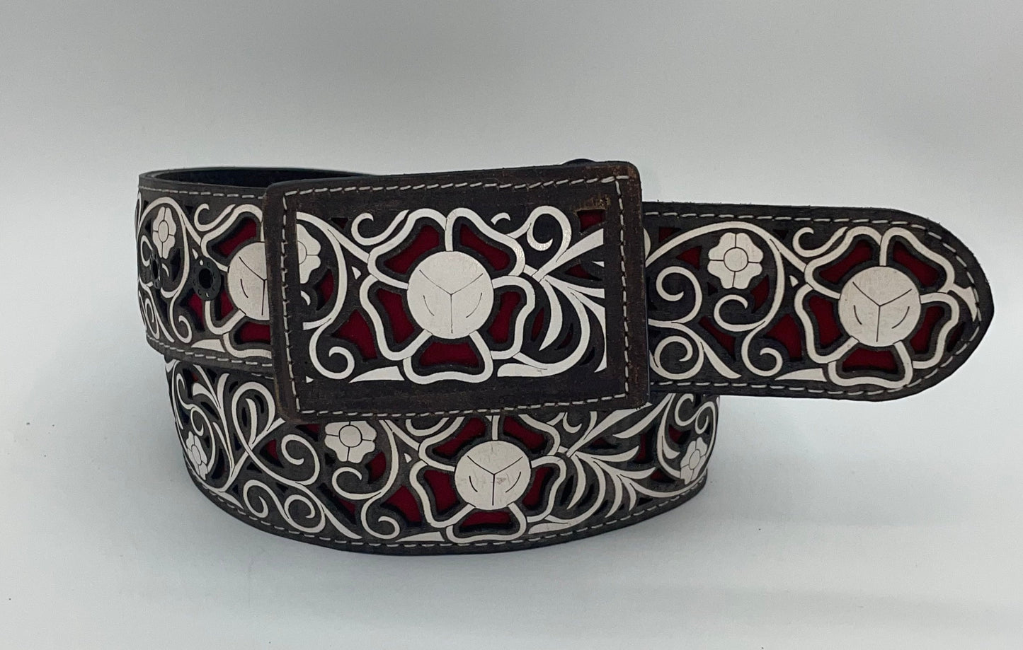 El Primo x Arctic Hatters Cinto Lazer Lily