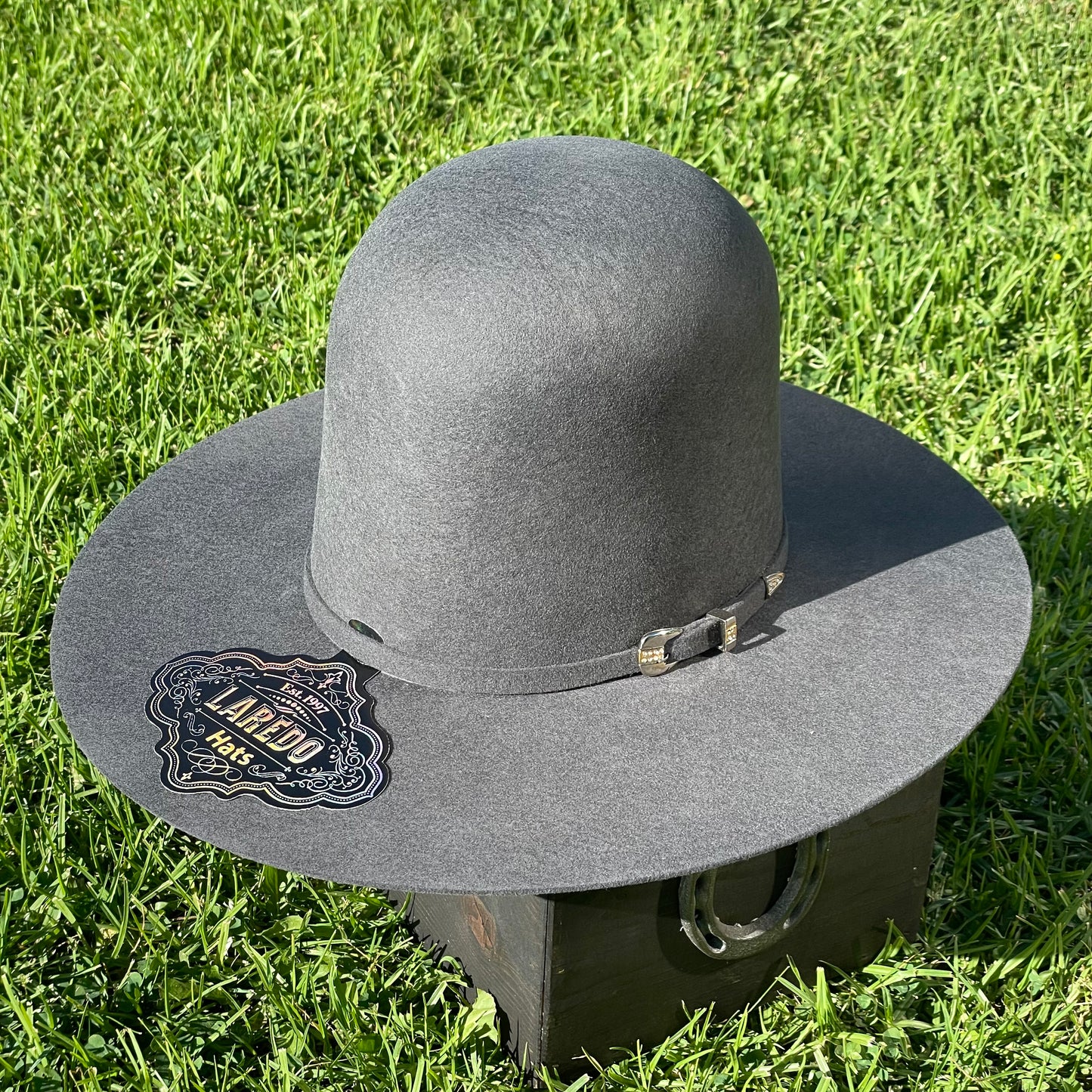 Laredo Wool 7" Tall Crown Charcoal Felt