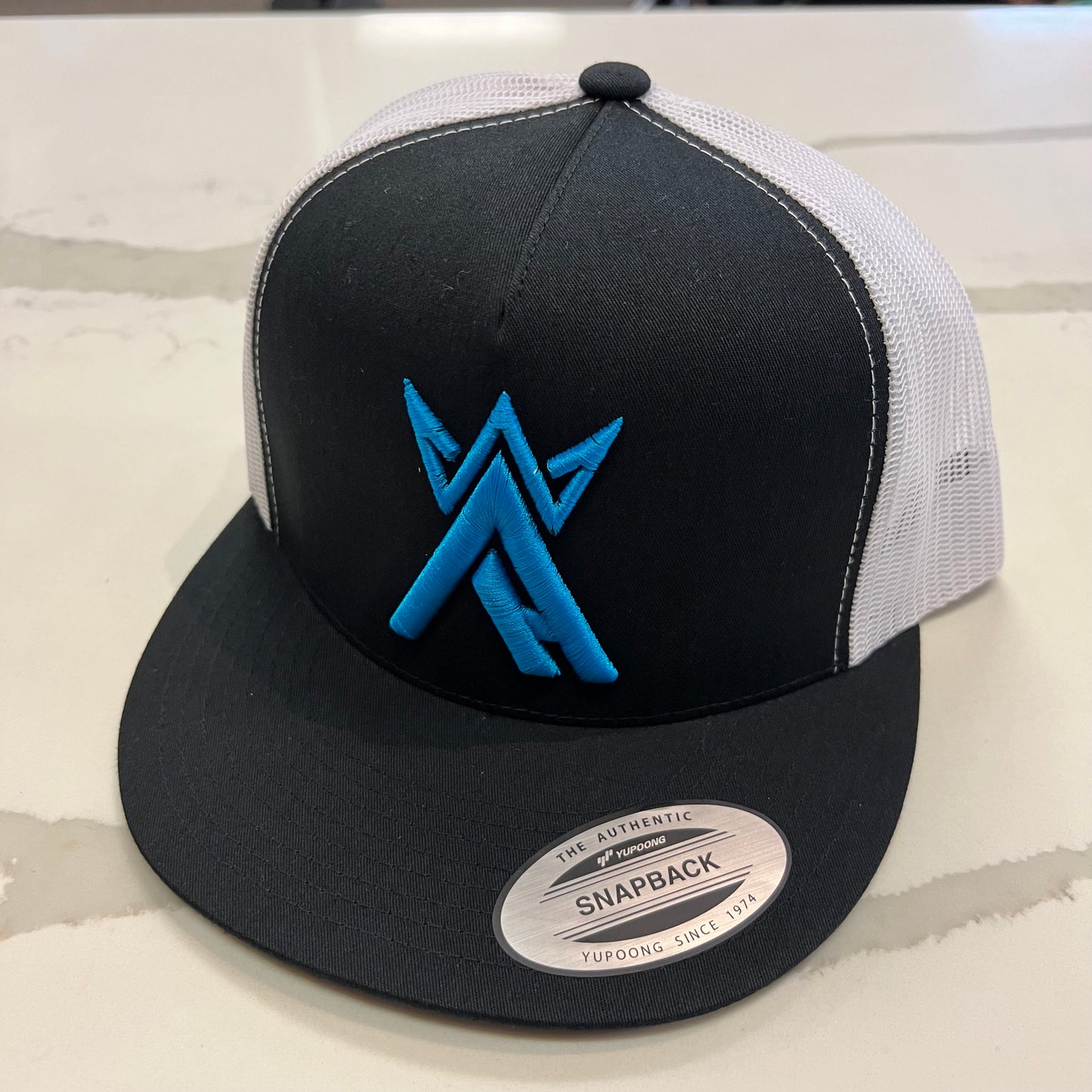 King Arctic L. Blue BW Trucker Hat