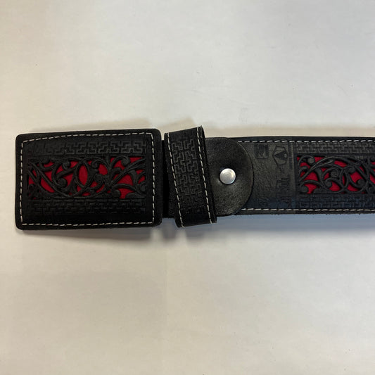 El Primo x Arctic Hatters Cinto Lazer Jaguar Rojo