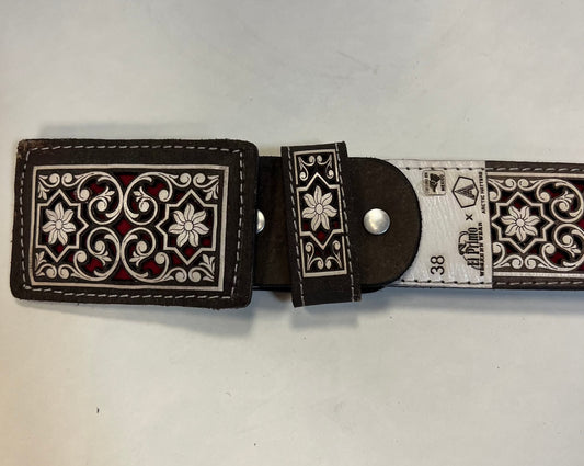 El Primo x Arctic Hatters Cinto Lazer Xochitl