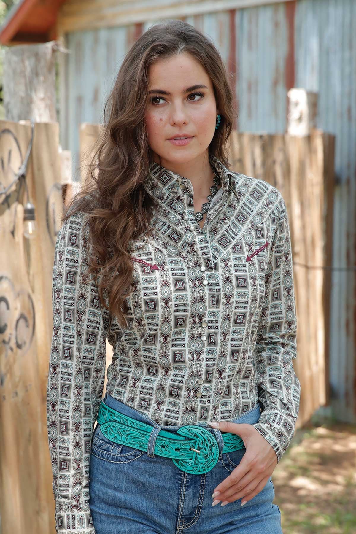 Women's Cruel Denim Vintage Snape Front Shirt