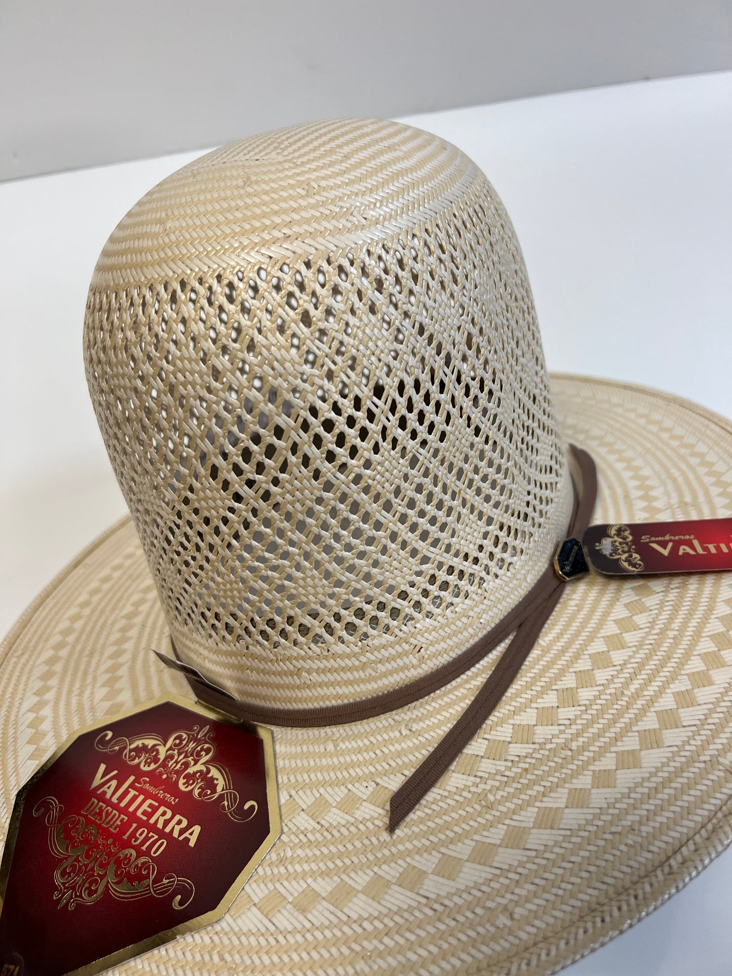 Valtierra Tall Crown Straw- Diamondback