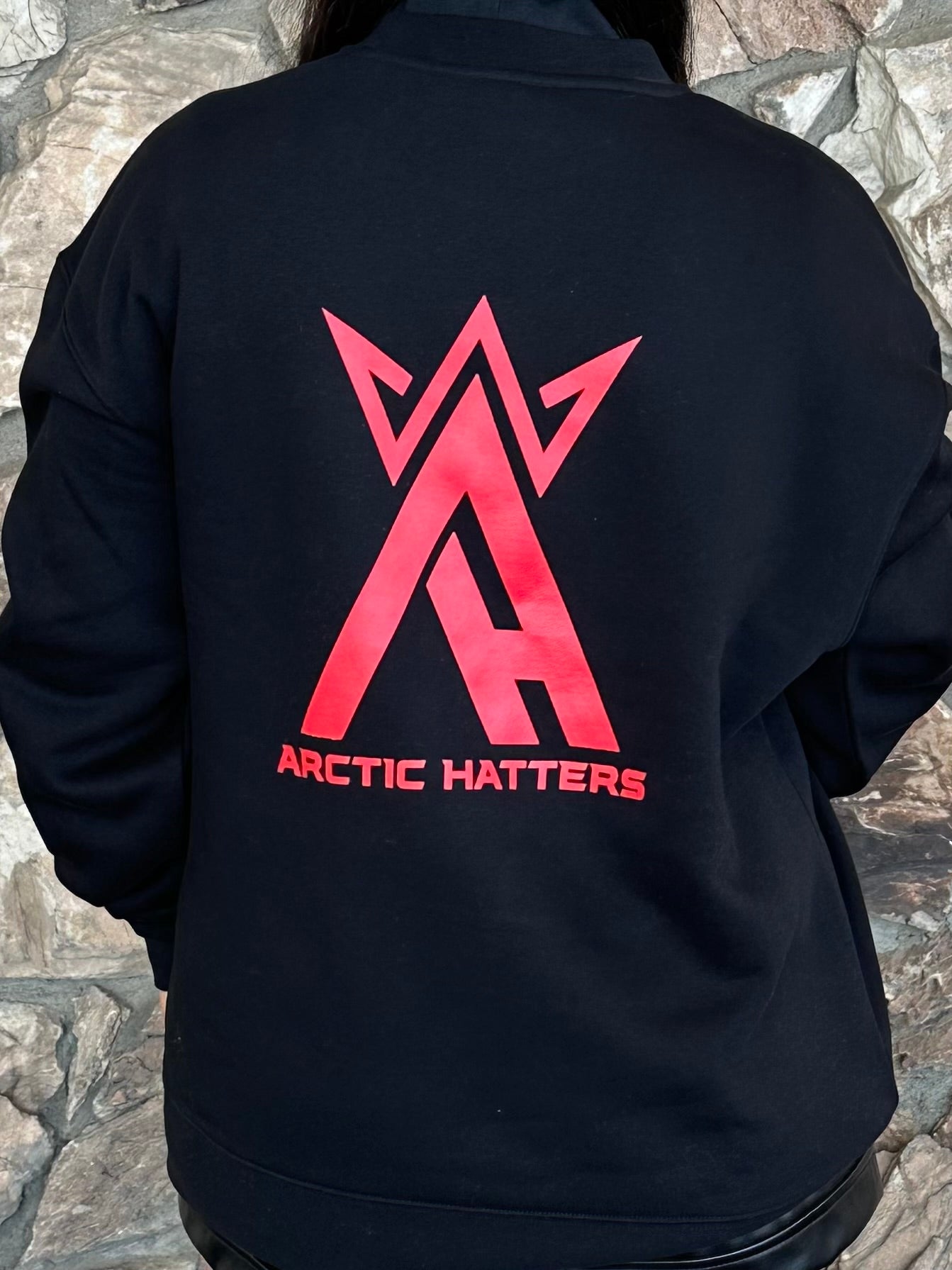 Arctic Hatters Black/Red Crew