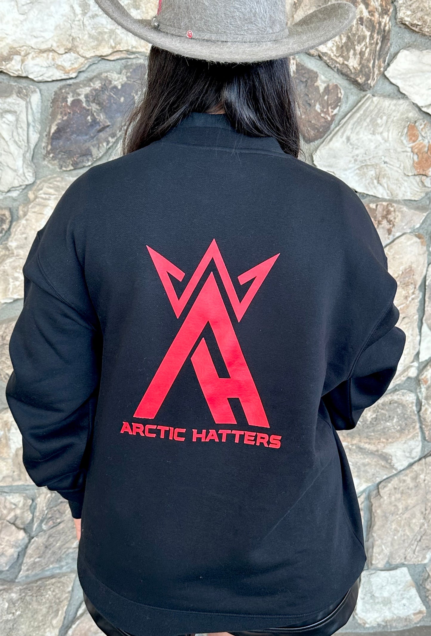 Arctic Hatters Black/Red Crew