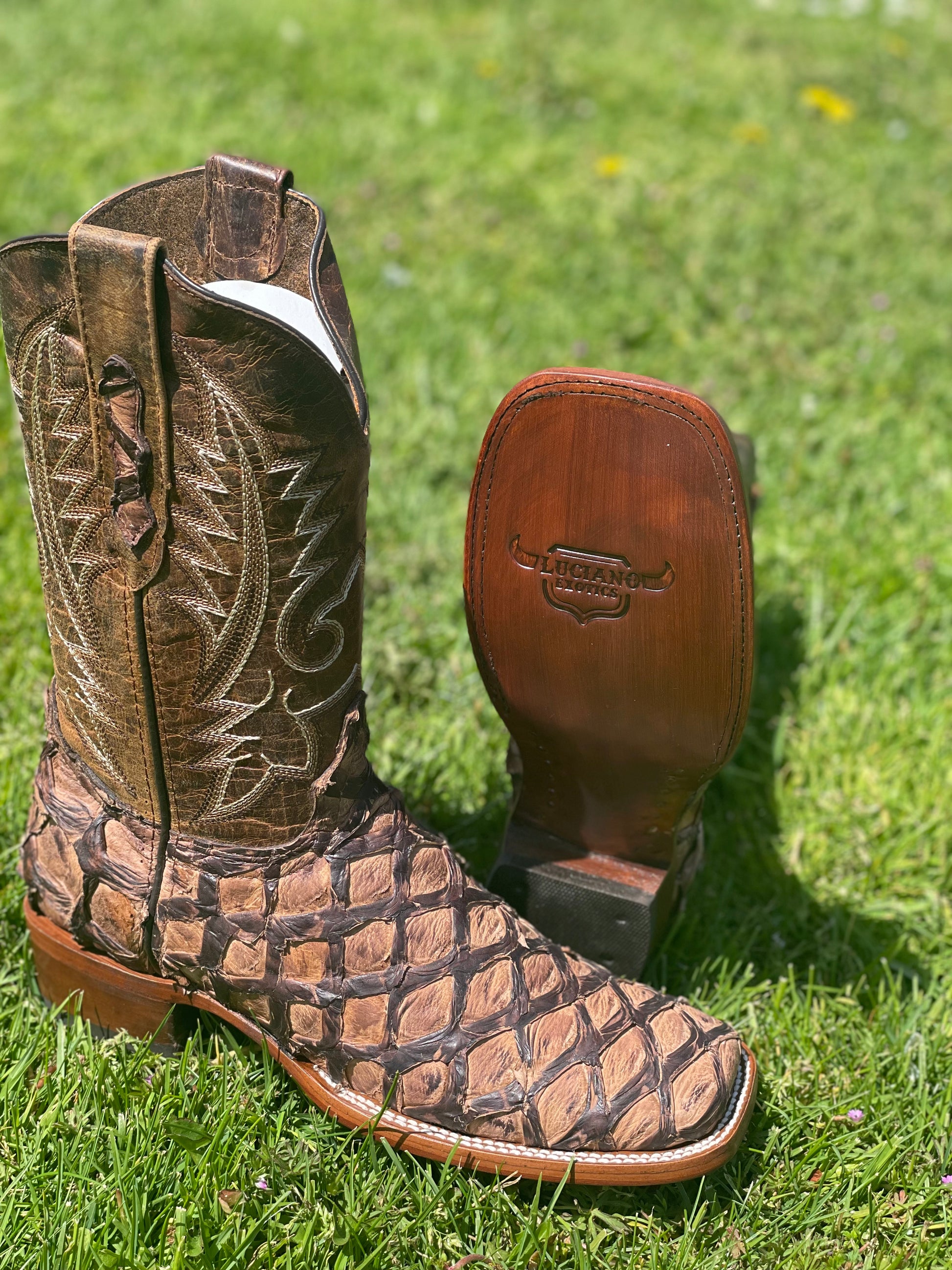 Pirarucu square hotsell toe boots