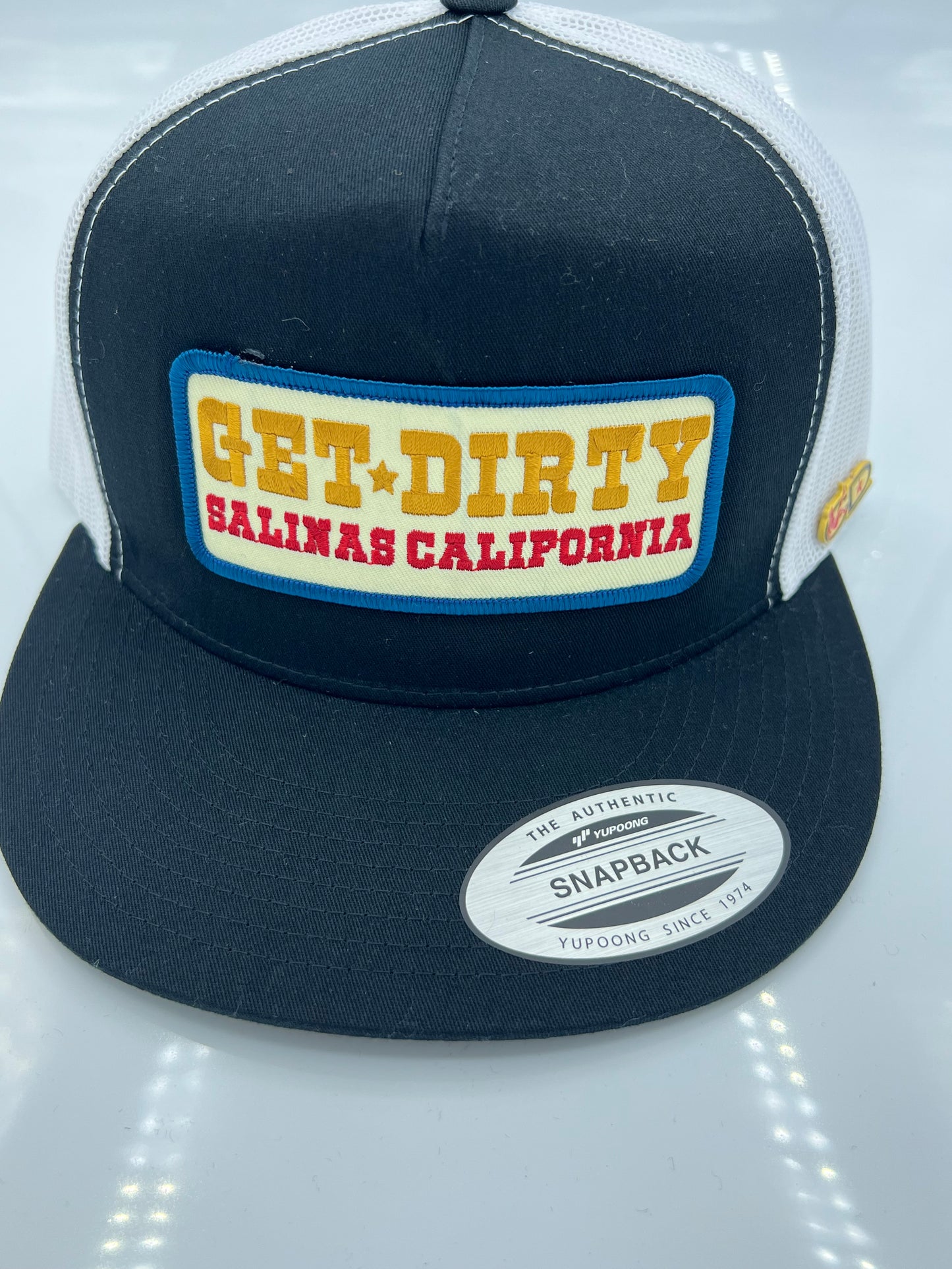 Get Dirty Merchandise IVORY Arabella Blk/Wht Trucker Hat